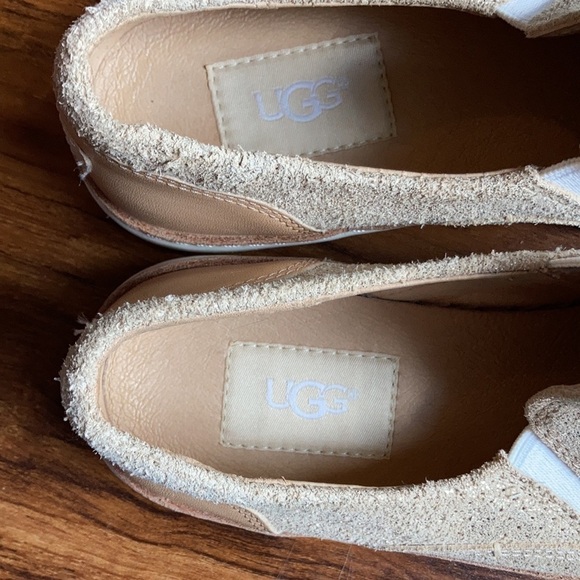 UGG Adley perforated stardust slip on shoes gold size 6 - Picture 4 of 8